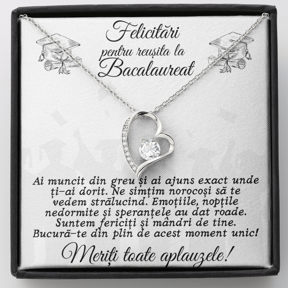 Colier cu mesaj de felicitare