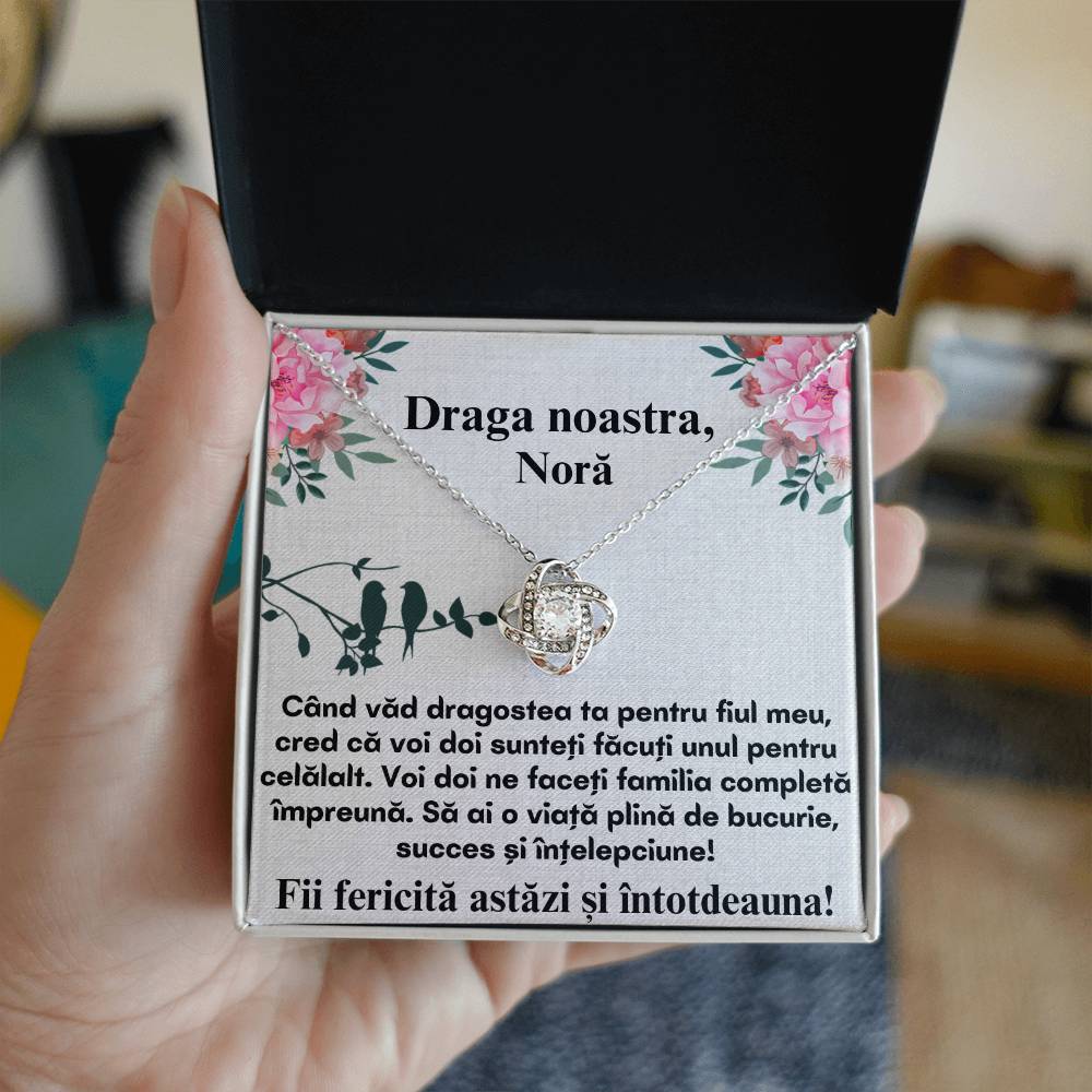 cadou lantisor pentru nora